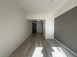 ラムール三宮 3階ワンルームのリビング/ダイニング