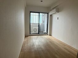 ネオダイキョー三宮 5階ワンルームのリビング/ダイニング