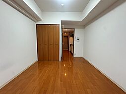 KDXレジデンス三宮 8階ワンルームのリビング/ダイニング