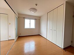 アネシスコート門口 4階1LDKのリビング/ダイニング