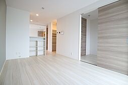 レ リヤン ファミリオ8 2階2LDKのリビング/ダイニング