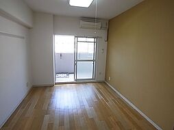 ファビュロウス 10階1Kのリビング/ダイニング