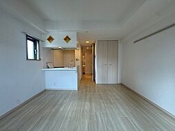 プレサンス三宮花時計前 1Kの写真