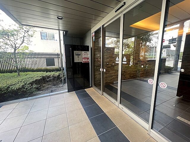 エントランス