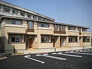 徳島駅よりバス22分 徒歩5分 築13年2ヶ月 2階建の賃貸物件