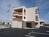 鳴門市撫養町斎田字東発 3階建 築8年のイメージ