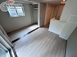 ES-Grande大森 302 3階1DKのリビング/ダイニング