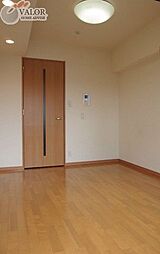 ルーブル東蒲田 702 7階1Kのリビング/ダイニング