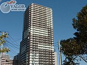 川崎駅より徒歩6分 築17年10ヶ月 34階建の賃貸物件