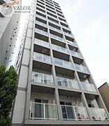 川崎駅より徒歩7分 築17年11ヶ月 14階建の賃貸物件