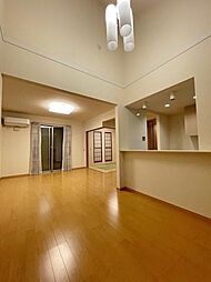 小田急小田原線 鶴川駅 バス8分 やくし台下車 徒歩3分の賃貸一戸建て 4LDKのリビング/ダイニング