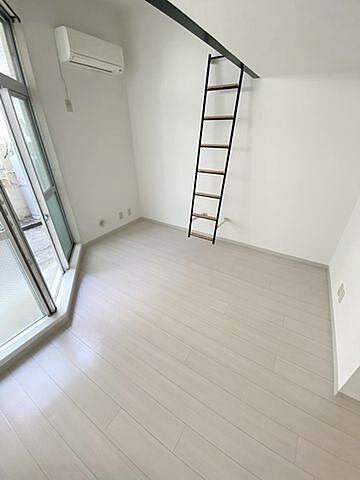 寝室
