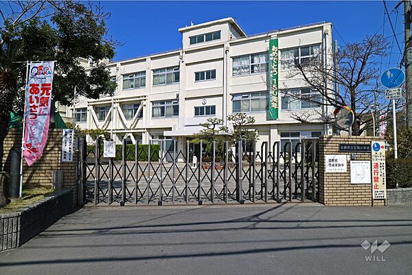 五領小学校[公立]の外観