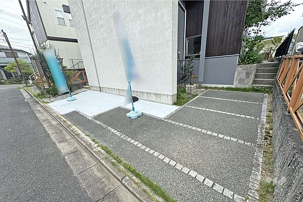 物件の駐車スペース［2026年7月13日撮影］