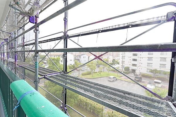 バルコニーからの眺め（東方向）［2026年7月16日撮影］