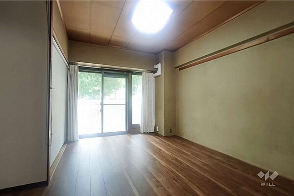南側洋室6帖［2026年7月23日撮影］