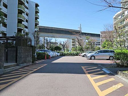 敷地内駐車場（屋外平面式）