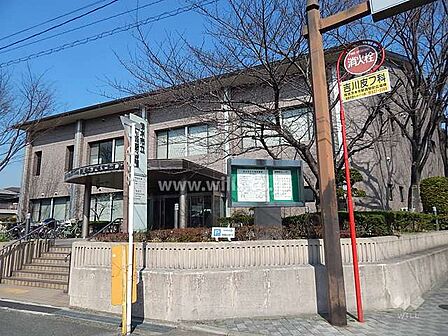 水尾図書館の外観