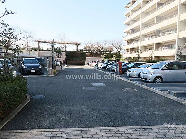 敷地内駐車場（屋外機械式）