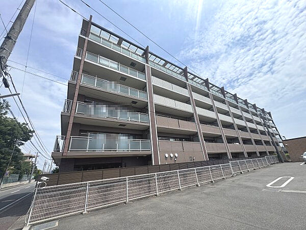 apartment 群馬県高崎市並榎町115-1
地図を見る