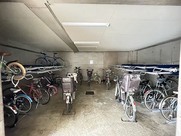 apartment 群馬県前橋市文京町1丁目32-7
地図を見る