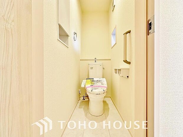 お掃除もラクラクな節水型トイレを設置