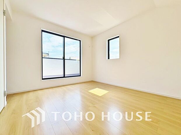 お家時間を穏やかに過ごせる寛ぎの空間です。居心地の良さを実感して頂けるお部屋となっております。