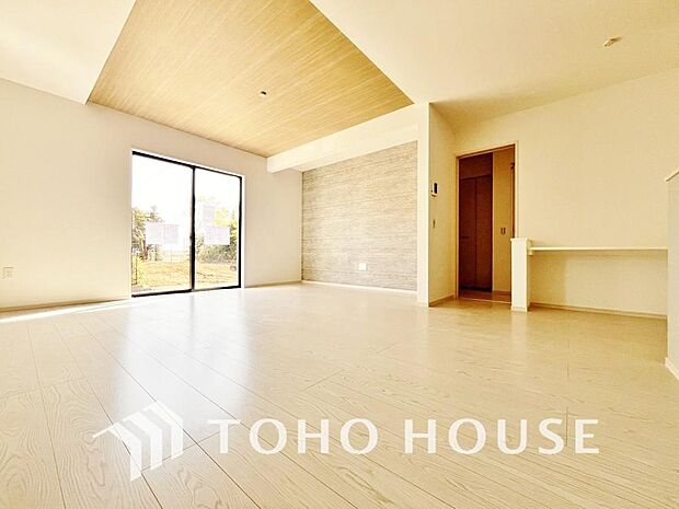 インティメイトなくつろぎを愉しむリビングルームは和やかな憩いの場となります。