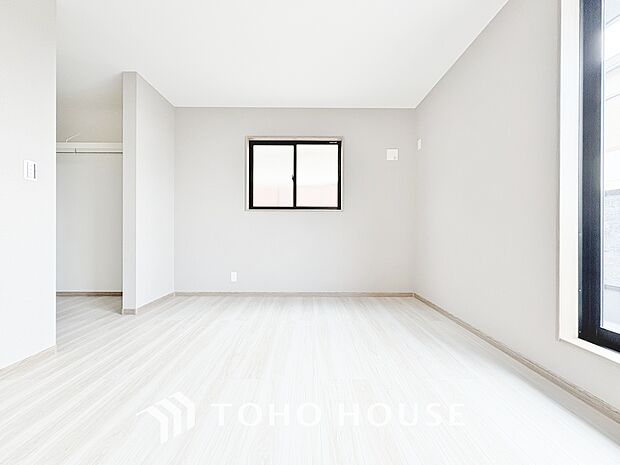 暖色系の照明は、心理的にも落ち着きを得られやすいそうです。