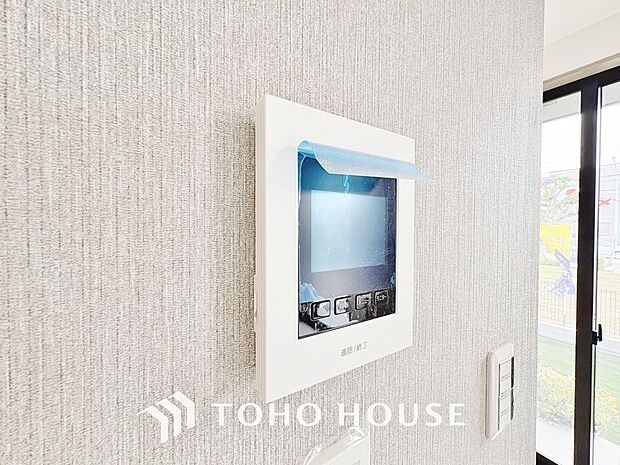 見える安心をカタチにしました。誰が来てもわかる様にモニター付きインターホンを設置。