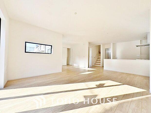 ここにはみんなが集い、食事と楽しい会話が始まる。そんな幸せを感じさせてくれる場所でありたい。