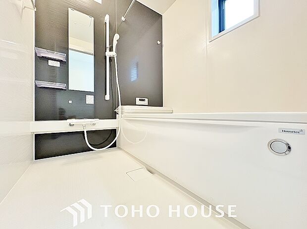 快適且つ清潔な空間を演出した浴室は一日の疲れを和らげ、心も体もオフになる時間を楽しむことが可能です。