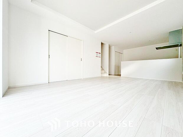 インティメイトなくつろぎを愉しむリビングルームは和やかな憩いの場となります。