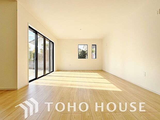 ホワイトナチュラルのテイストが、自然体で過ごせる心地良さを生み出しています。