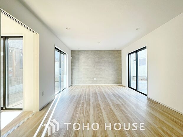 ホワイトナチュラルのテイストが、自然体で過ごせる心地良さを生み出しています。