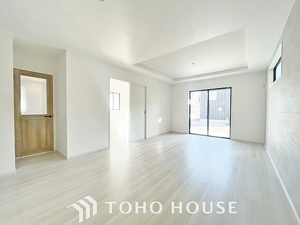 インティメイトなくつろぎを愉しむリビングルームは和やかな憩いの場となります。