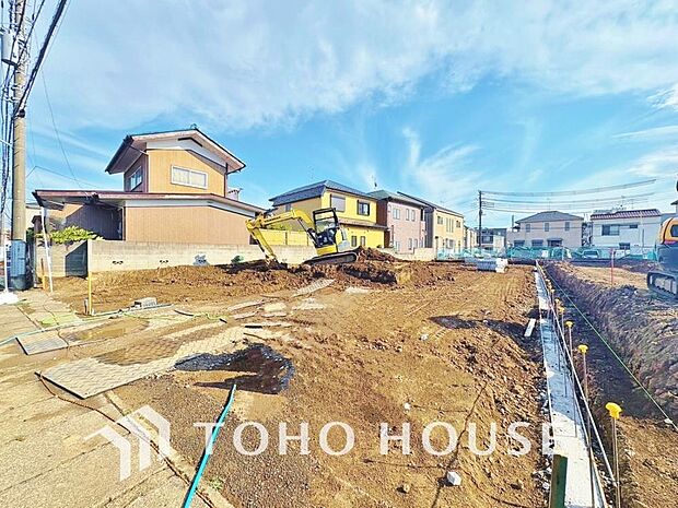 四季折々の変化を楽しめる心地よい場所。時間の経過と共に味わいが出る素敵な空間へ。