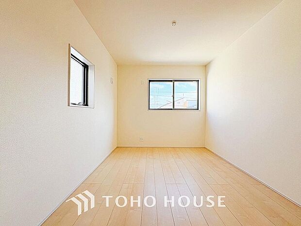 お子様の心と身体を見守る子供部屋として、思春期のプライバシーを重視した自立心を育むお部屋作りを。