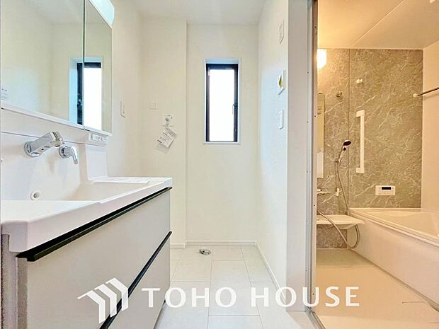 平日の朝であっても、落ち着きとくつろぎを感じられる。時間に余裕とゆとりを持たせます。