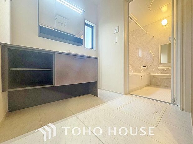 平日の朝であっても、落ち着きとくつろぎを感じられる。時間に余裕とゆとりを持たせます。