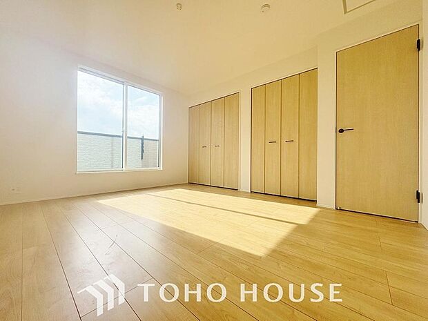 生活感を感じない空間では落ち着く事はできません。絶妙な雰囲気、配色、素材感を意識してコーディネート。