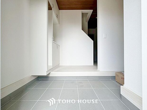 清潔感が溢れ、訪れる者すべてを「安らぎ」と「充実」で包み込みます。