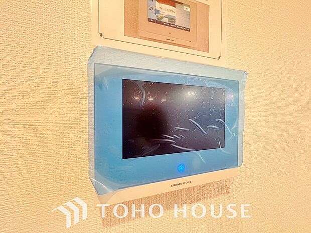 見える安心をカタチにしました。誰が来てもわかる様にモニター付きインターホンを設置。