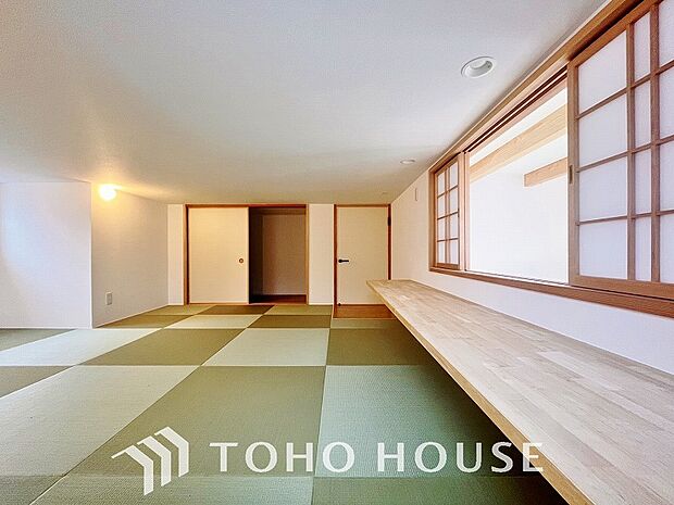 子供のころに憧れたロフト。趣味の部屋としての活用以外にも収納や寝台として様々な使い方が出来そうですね。