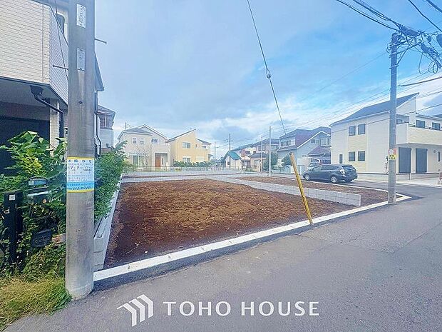 四季折々の変化を楽しめる心地よい場所。時間の経過と共に味わいが出る素敵な空間へ。