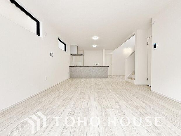 インティメイトなくつろぎを愉しむリビングルームは和やかな憩いの場となります。