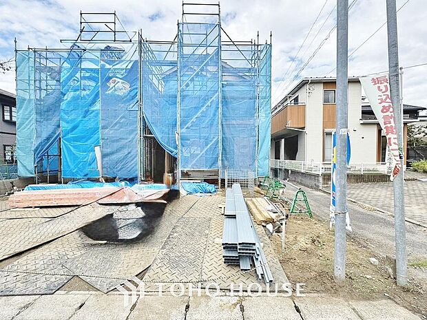 太陽に愛された邸は、陽当り通風に優れた魅力的で快適さを追求した邸宅でした。