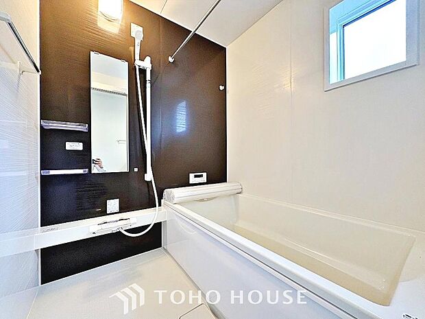 快適且つ清潔な空間を演出した浴室は一日の疲れを和らげ、心も体もオフになる時間を楽しむことが可能です。