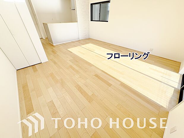 脱衣所内に洗濯機を置けるスペースを確保!ご家族のお洗濯物を洗う際にも大容量の洗濯機を置けて便利です。