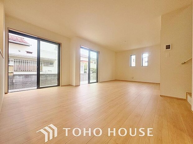 空気感という居心地の良いBGMは、暮らしのステージを彩り、心からのやすらぎと満足感を与えてくれます。